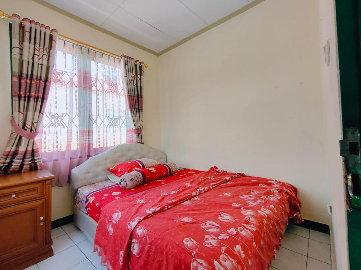 Villa Semesta Cikundul Bagian luar foto