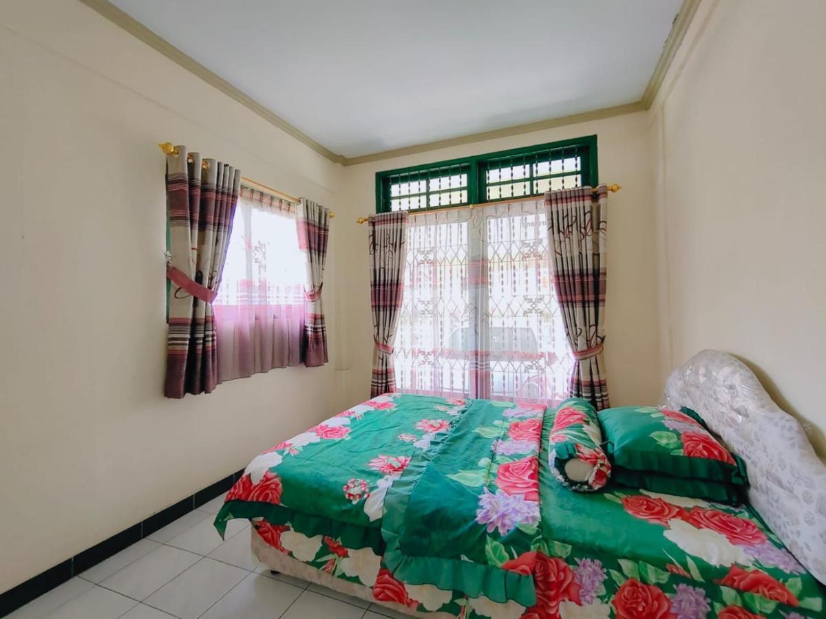 Villa Semesta Cikundul Bagian luar foto